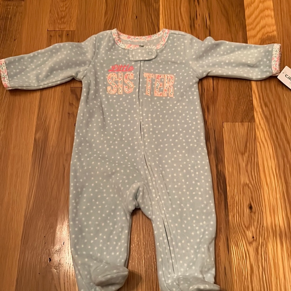 Carter’s New With Tags • 3 month sleeper